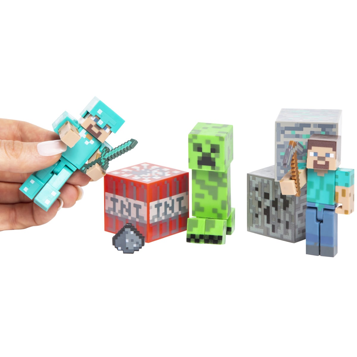 Minecraft™ Overworld Figure & Accessories Pack