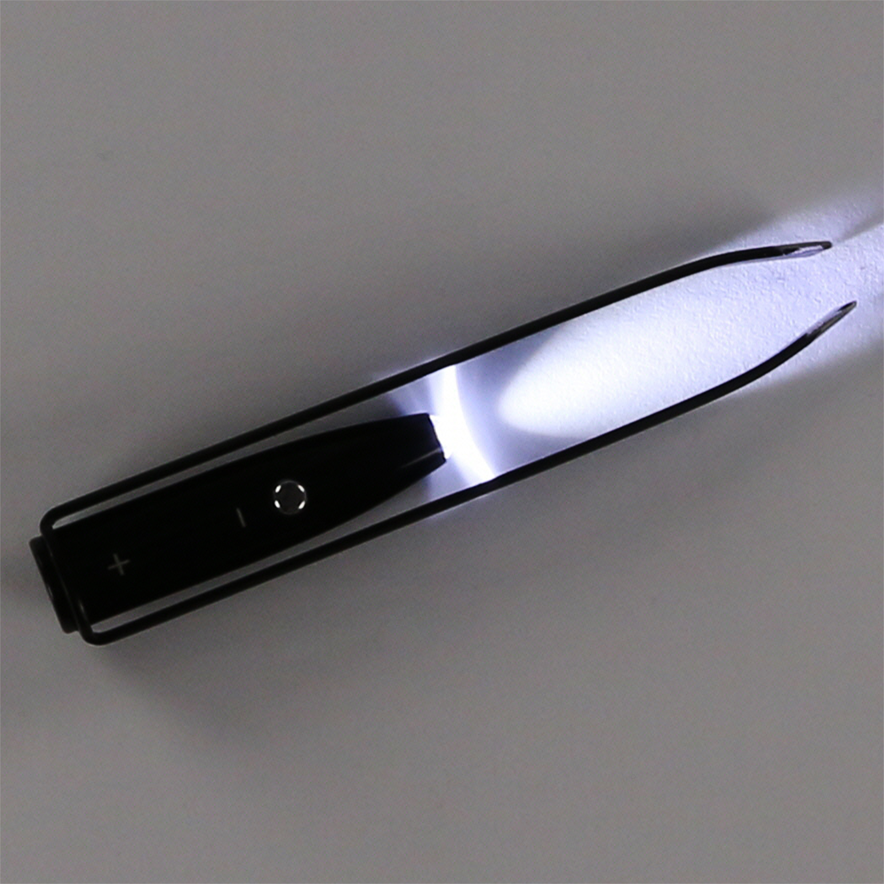 Lighted Tweezers