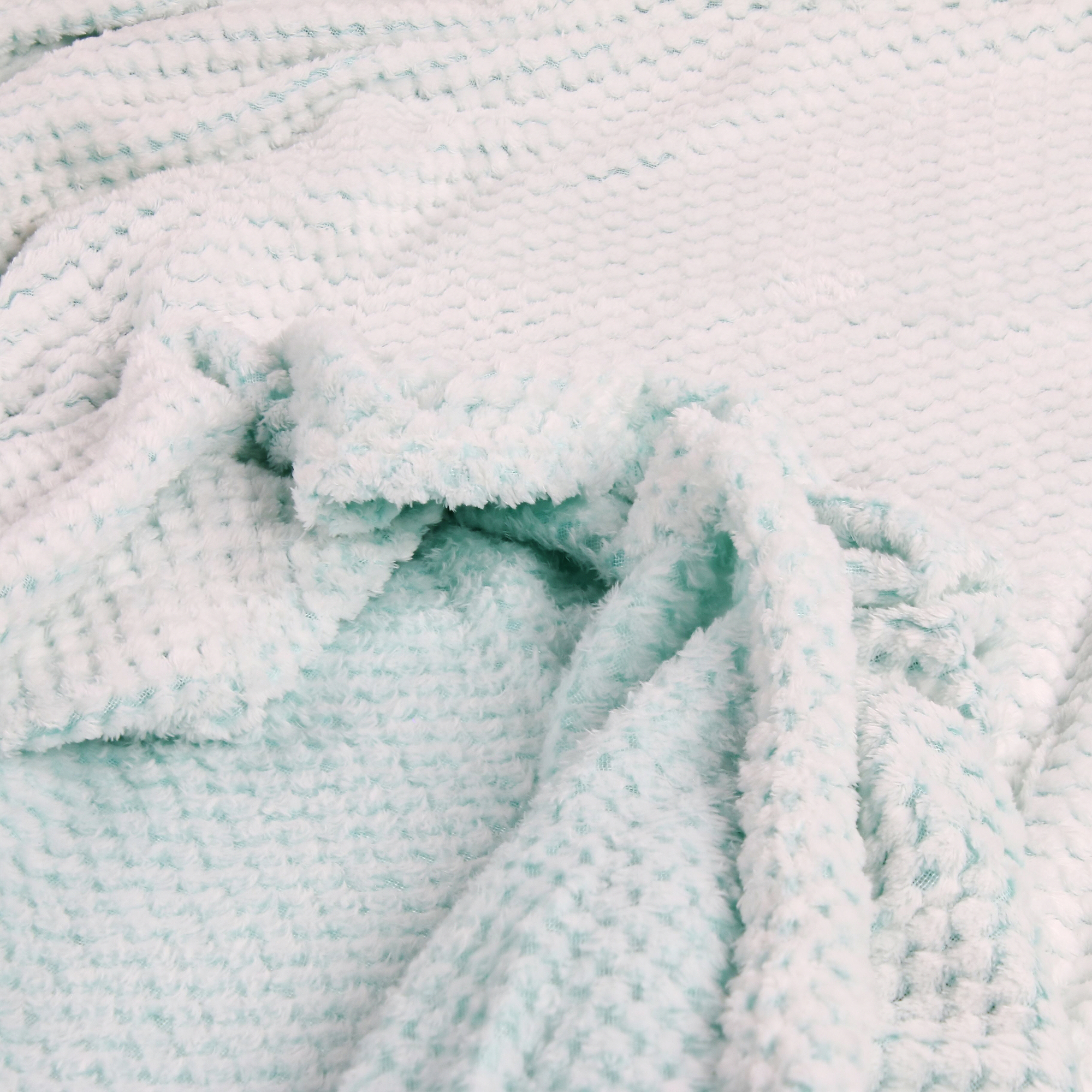 The Luxe Collection Popcorn Waffle Blanket 50in x 60in