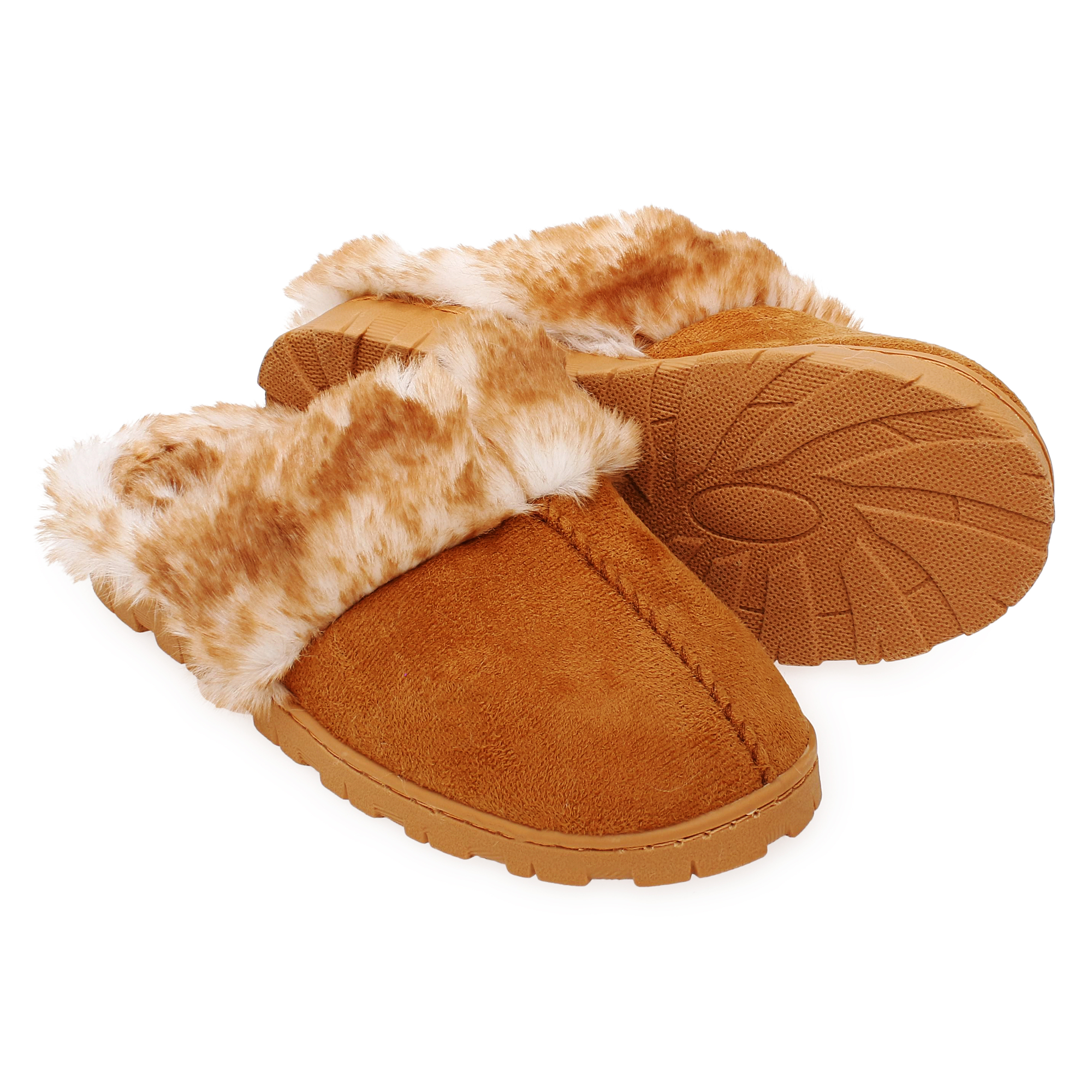 Lug Sole Faux Fur Scuff Slippers - Chestnut Brown