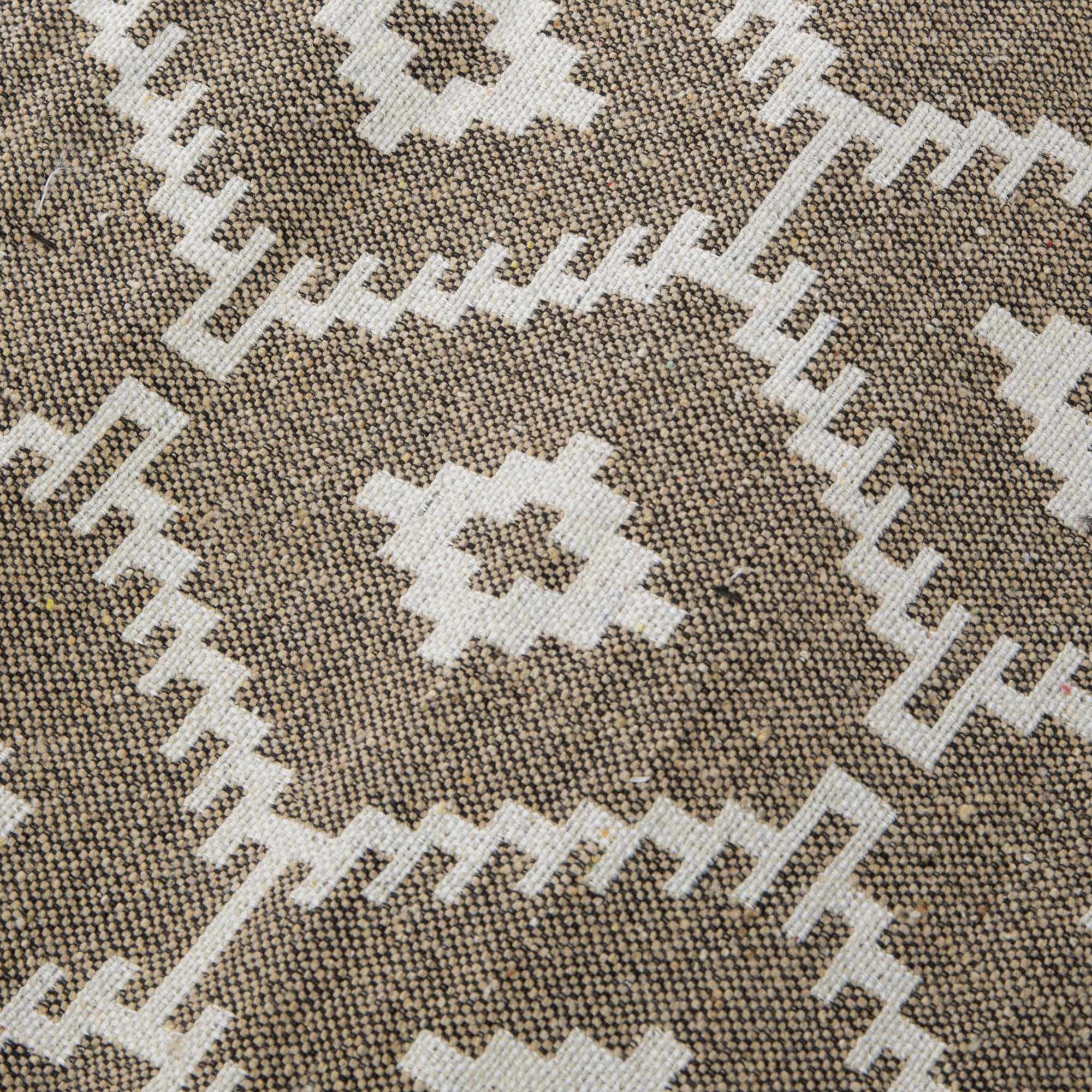 Woven Rug 3ft x 5ft
