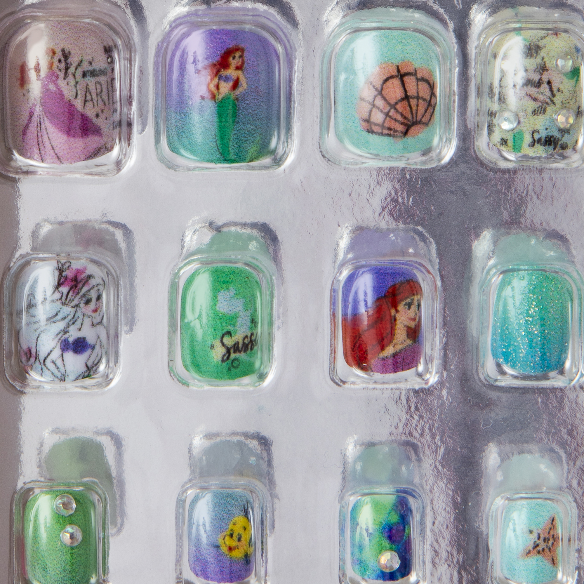 Disney Press-On Nail Set 36-Piece