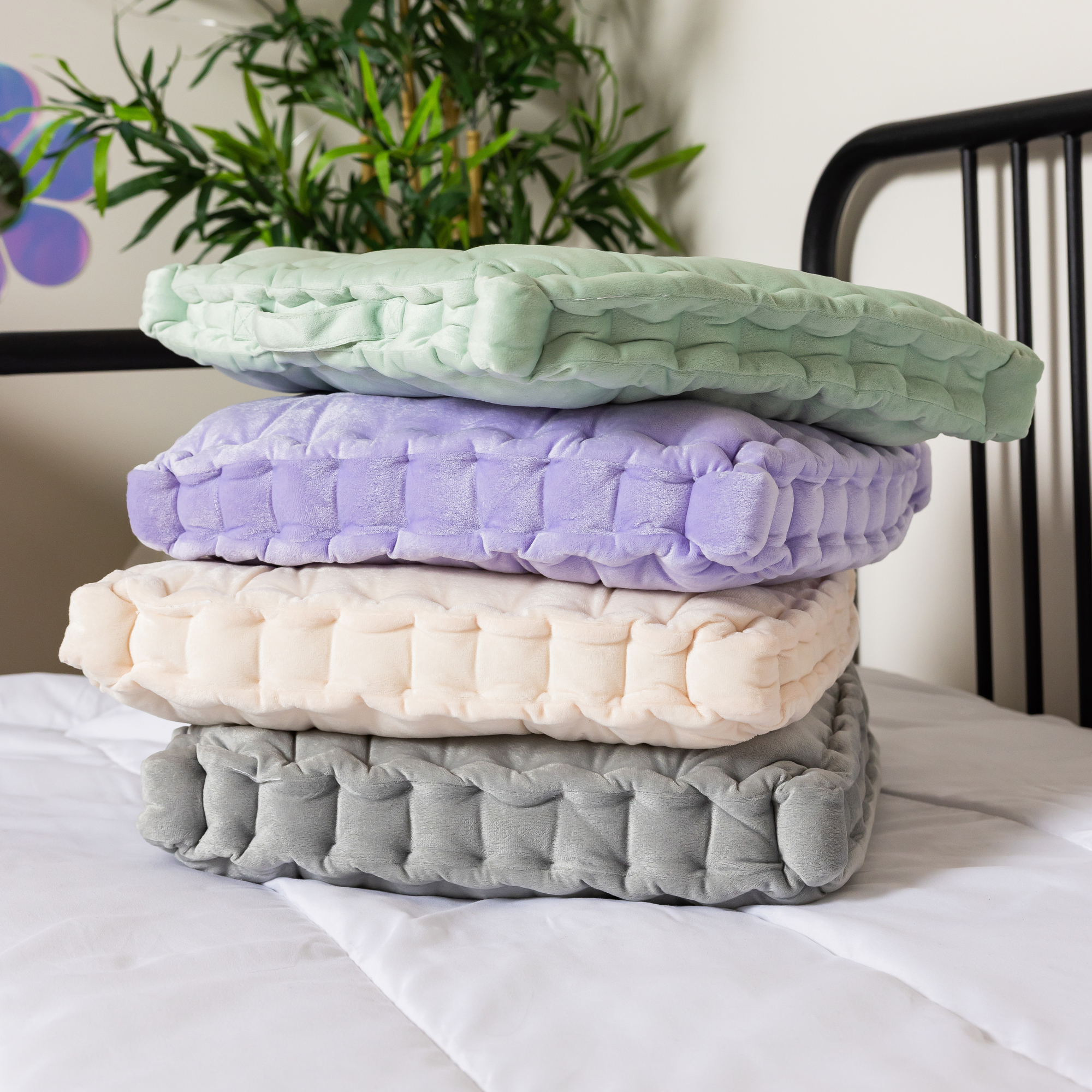 Floor Pillow With Handle 18in