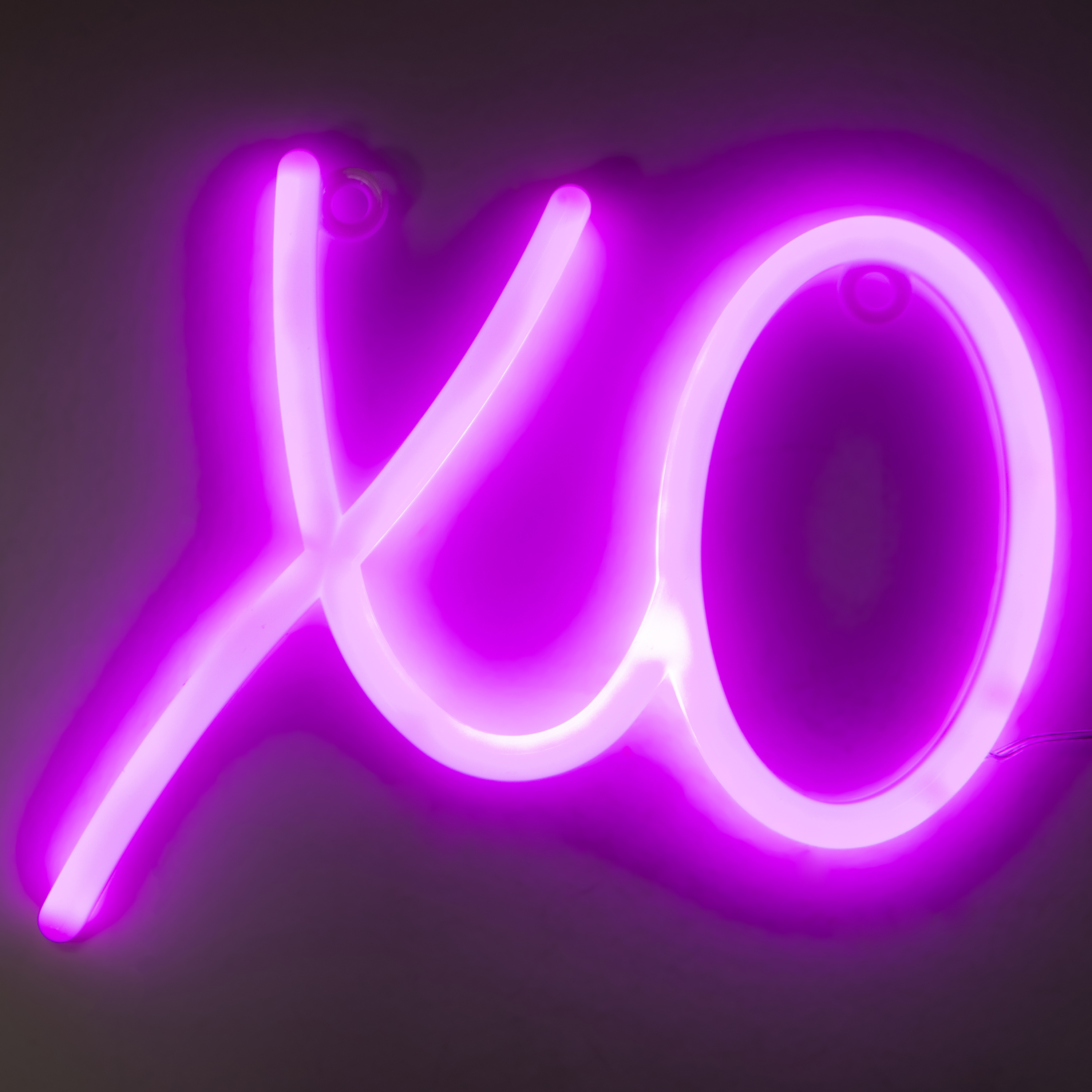 Valentine's XO LED Wall Light 8.8in x 7.4in