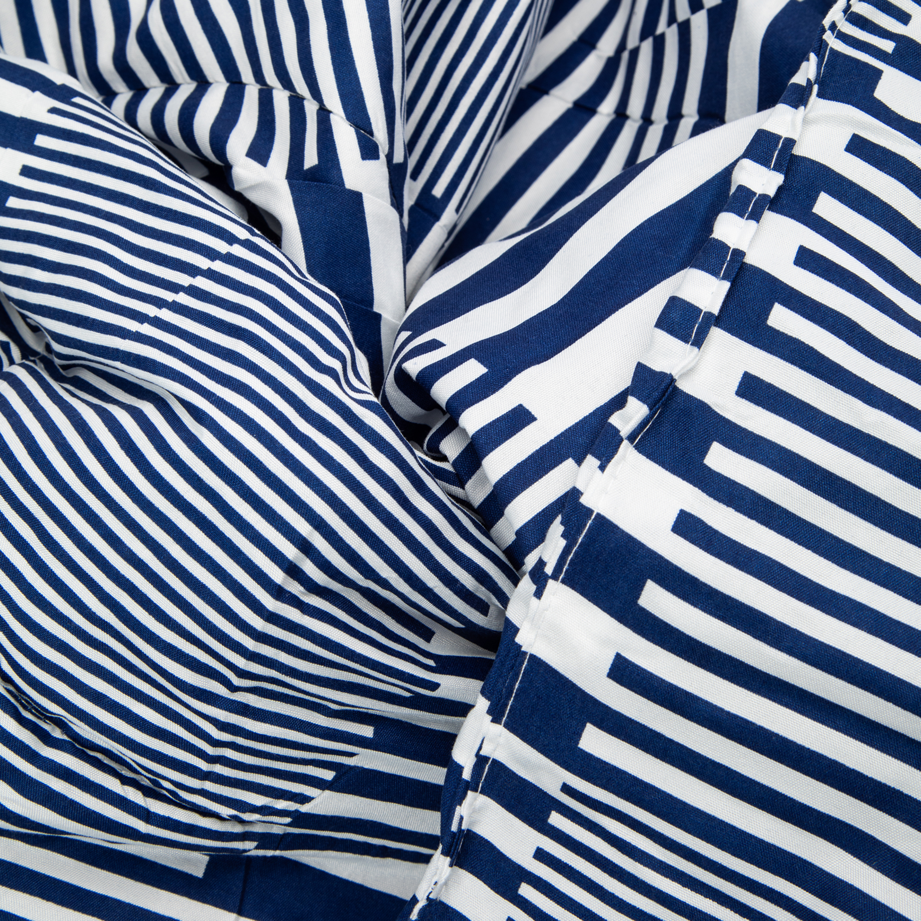 Queen Size Comforter - Stripe