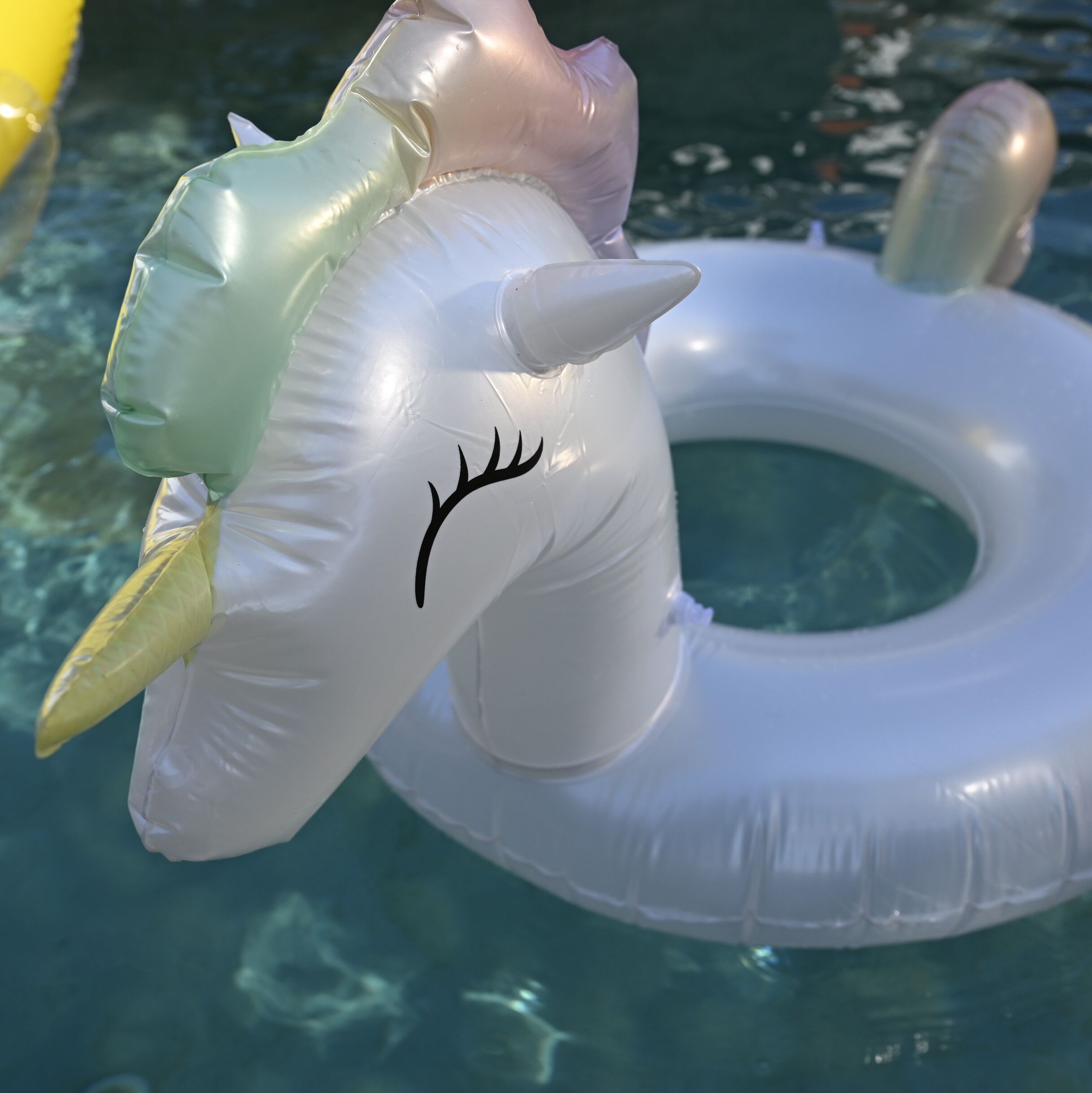 Magical Unicorn Tube Swimmer Splash Seat