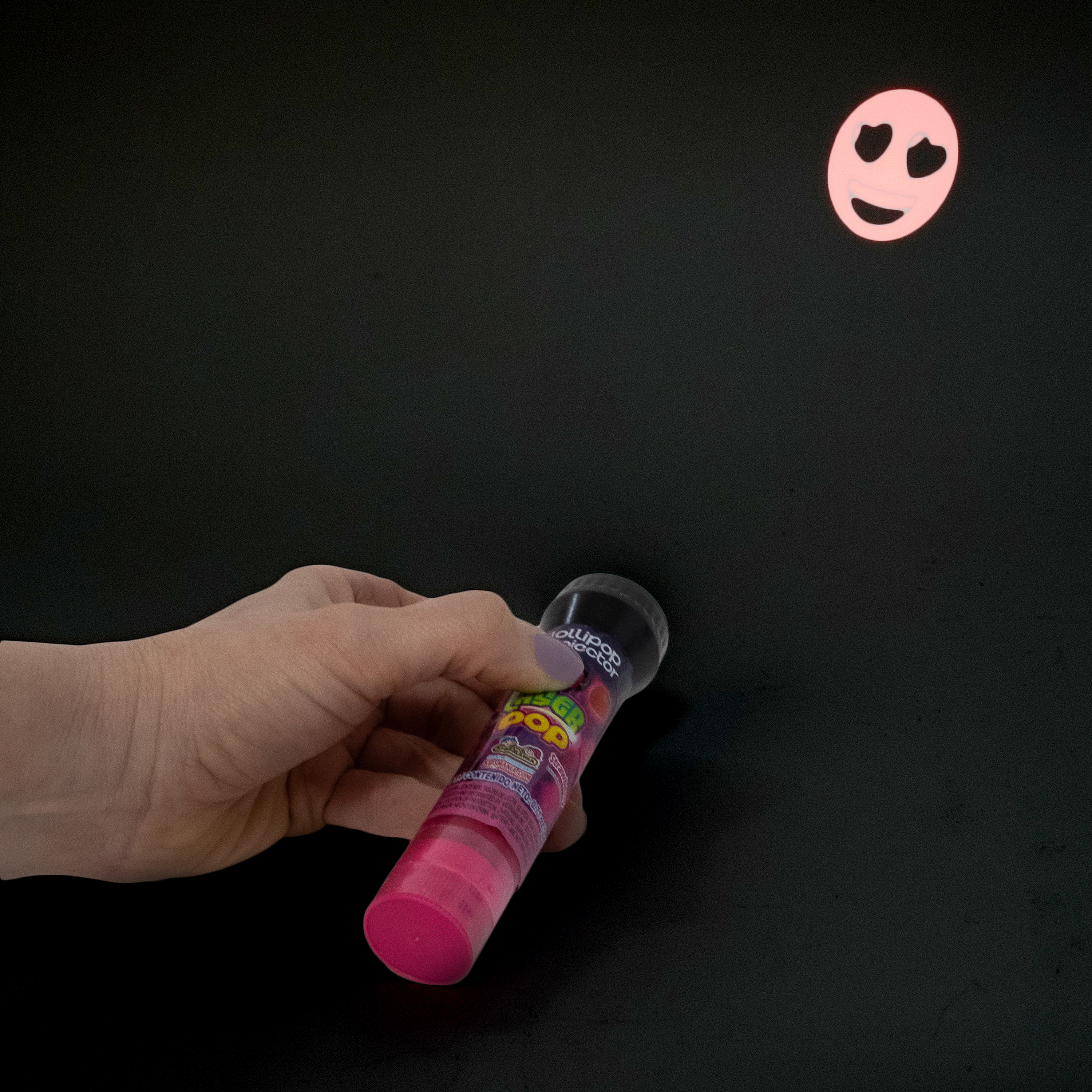 Laser Pop™ Lollipop Projector 0.71oz (Styles May Vary)