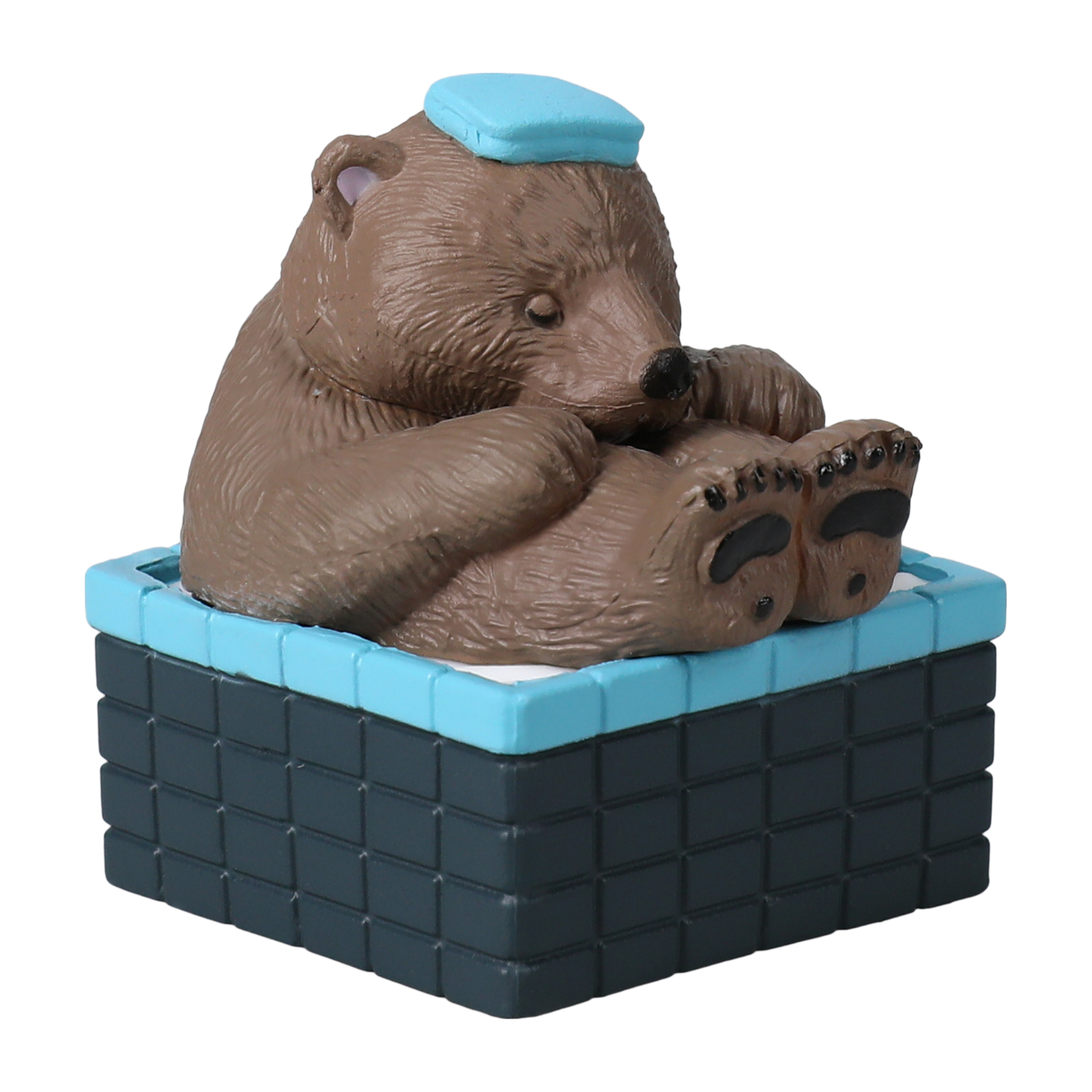 Yell Hot Spring Figure (Styles May Vary)