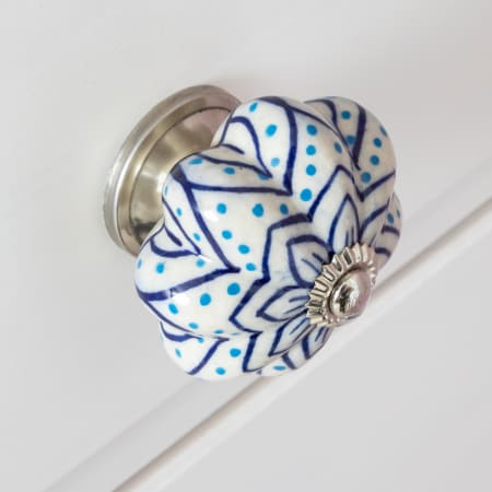 resin fitted knob 2.25in | Five Below