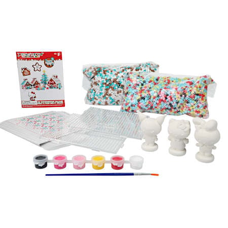 Hello Kitty and Friends® 3D Gingerbread Village Heat & Fuse Melty