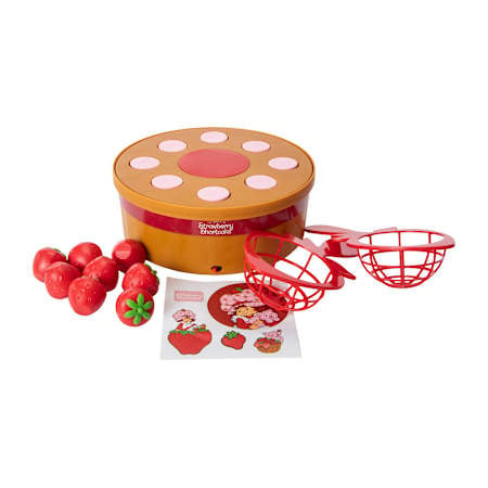Strawberry Shortcake™ Berry Basket Burst Game Set | Five Below